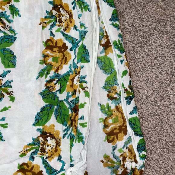 Crazy Train Multi-color Floral Print Long Sleeve Open Front Dress - Picture 3 of 7